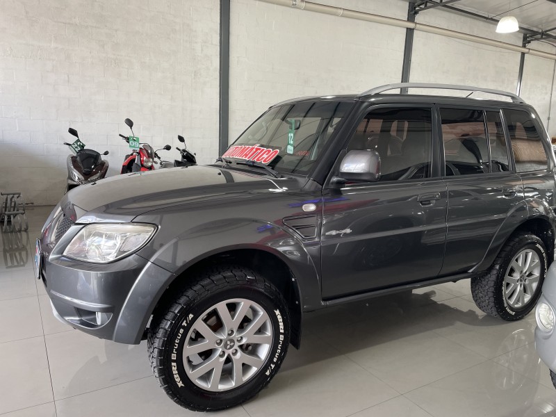 PAJERO TR4 2.0 4X4 16V 140CV FLEX 4P AUTOMÁTICO - 2012 - CAXIAS DO SUL