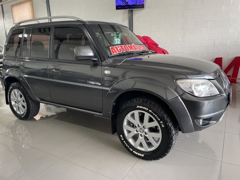 PAJERO TR4 2.0 4X4 16V 140CV FLEX 4P AUTOMÁTICO - 2012 - CAXIAS DO SUL