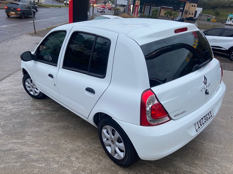 CLIO 1.0 EXPRESSION 16V FLEX 4P MANUAL - 2015 - CAXIAS DO SUL