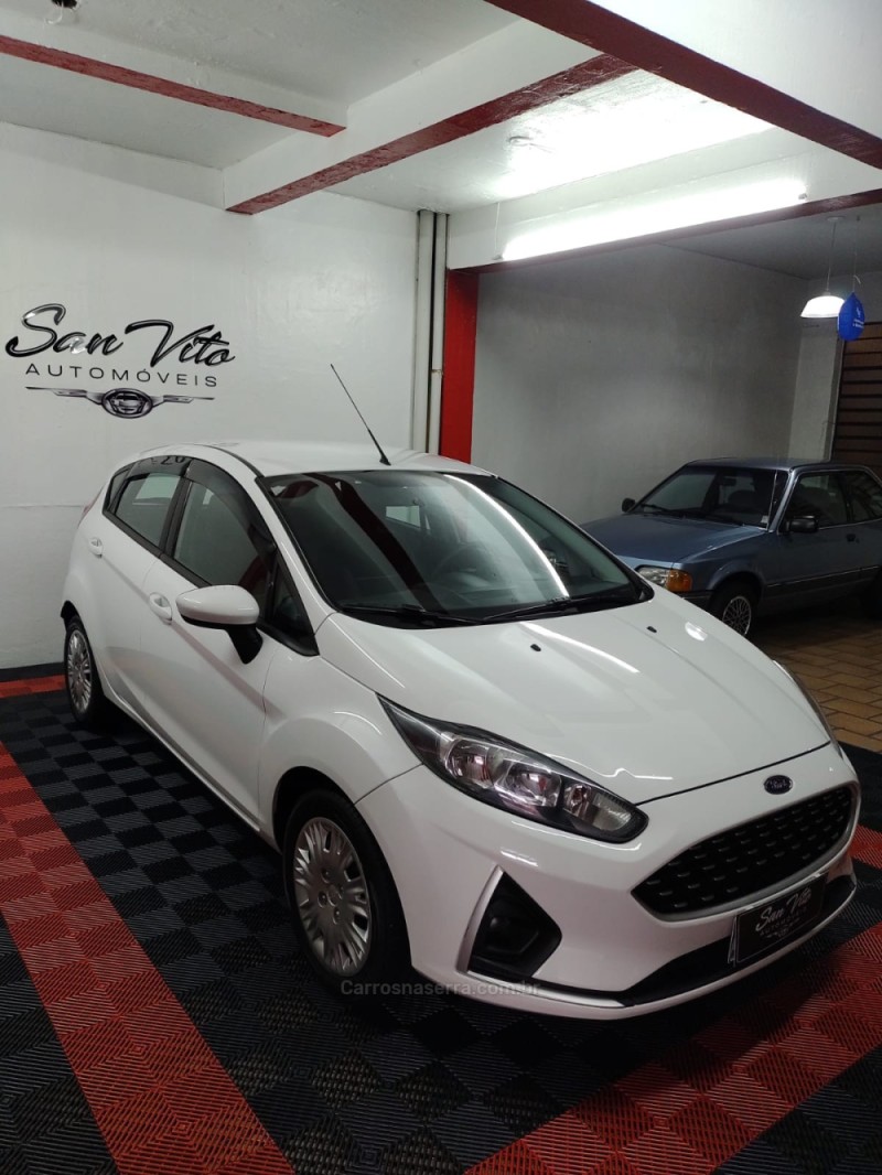 fiesta 1.6 se hatch 16v flex 4p manual 2019 caxias do sul