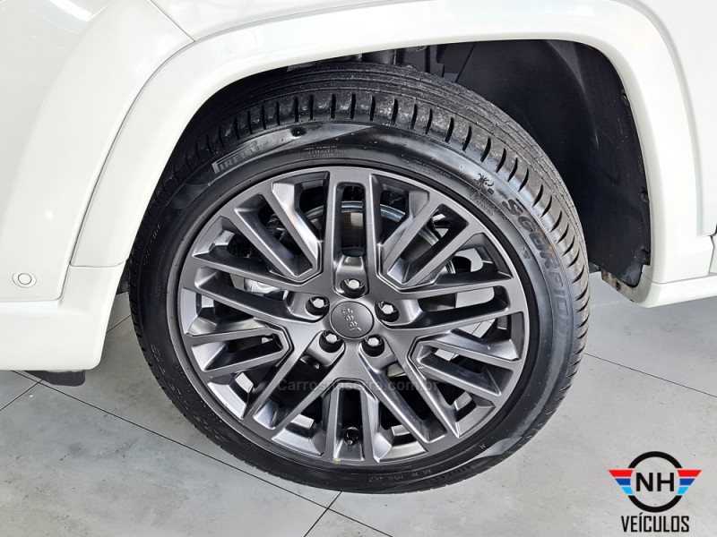 COMPASS 1.3 SERIE S T270 16V TURBO FLEX 4P AUTOMÁTICO - 2023 - NOVO HAMBURGO