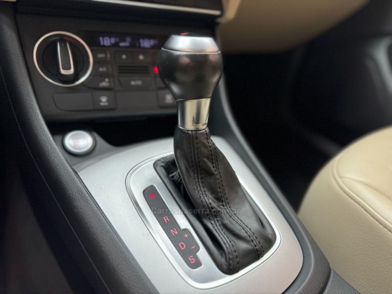 Q3 2.0 TFSI AMBIENTE QUATTRO 4P GASOLINA S TRONIC - 2018 - CARLOS BARBOSA