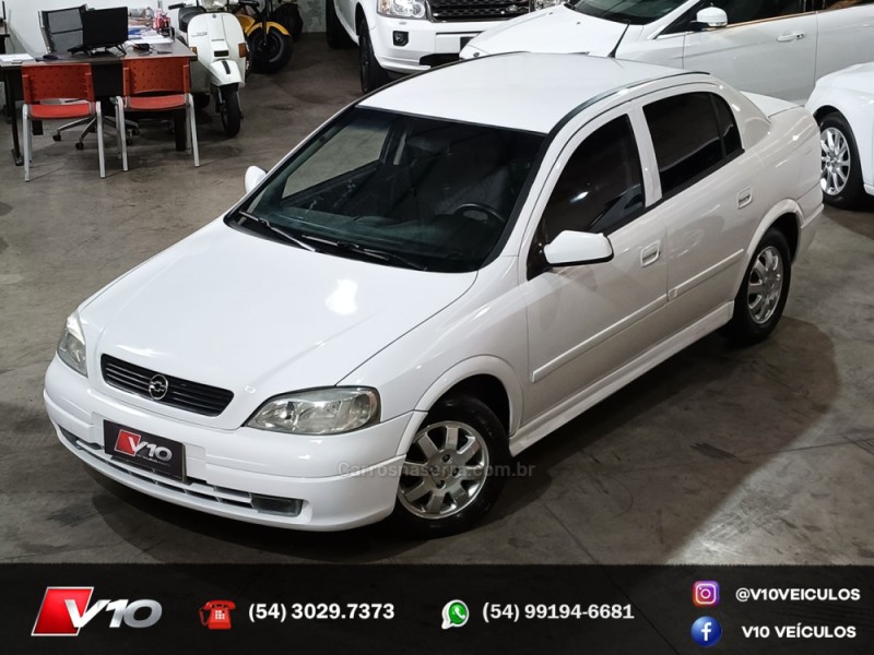 ASTRA 1.8 MPFI GL SEDAN 8V GASOLINA 4P MANUAL - 1999 - CAXIAS DO SUL