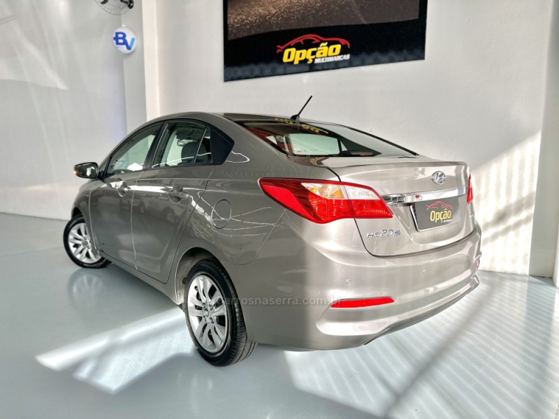 HB20S 1.6 COMFORT PLUS 16V FLEX 4P AUTOMÁTICO - 2018 - NOVO HAMBURGO