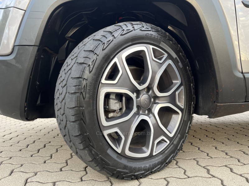 RENEGADE 2.0 16V TURBO DIESEL LONGITUDE 4P 4X4 AUTOMÁTICO - 2018 - CAXIAS DO SUL