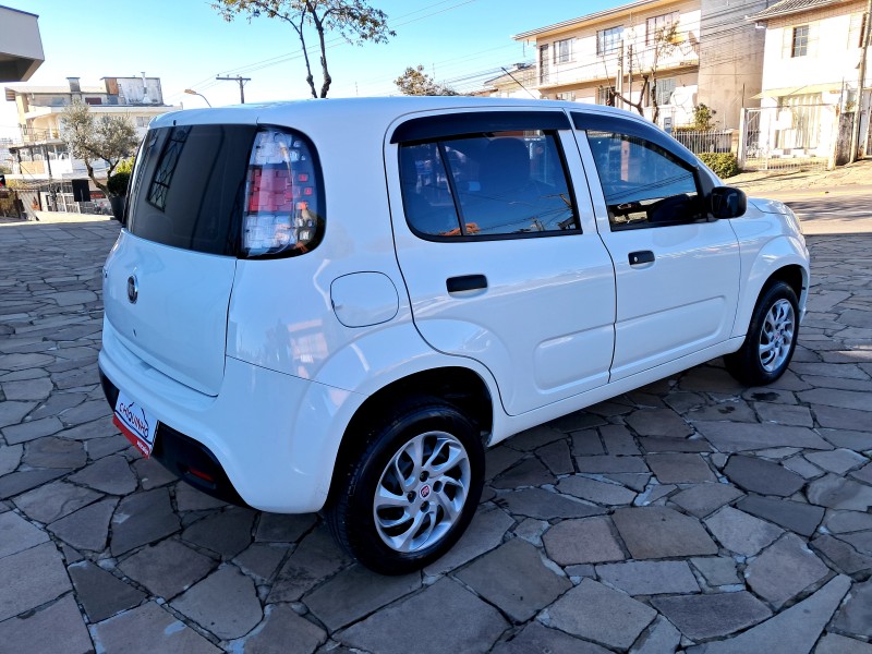 UNO 1.0 EVO ATTRACTIVE 8V FLEX 4P MANUAL - 2021 - CAXIAS DO SUL