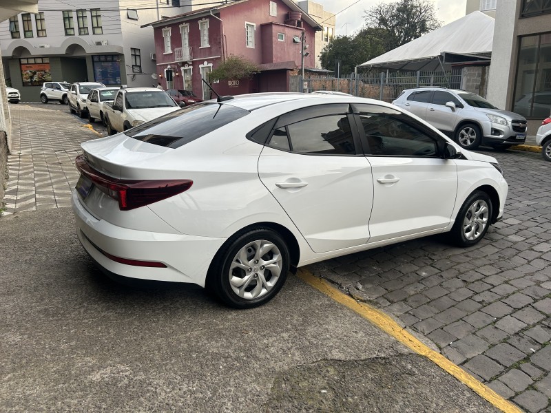 HB20S 1.0 COMFORT 12V FLEX 4P MANUAL - 2024 - GARIBALDI