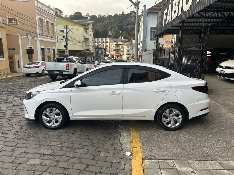 hb20s 1.0 comfort 12v flex 4p manual 2024 garibaldi