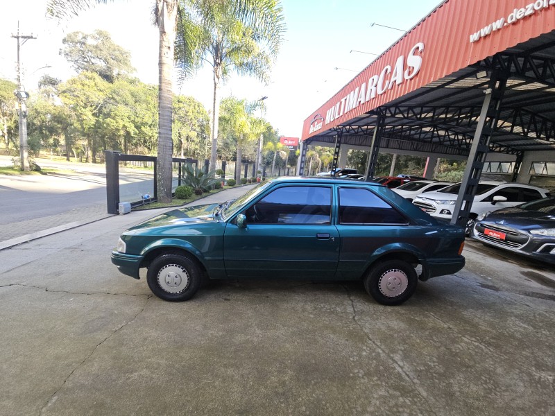 ESCORT 1.0 HOBBY 8V GASOLINA 2P MANUAL - 1996 - CAXIAS DO SUL