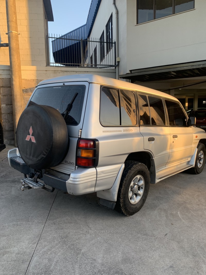 PAJERO 2.8 GLS 4X4 8V TURBO DIESEL 4P MANUAL - 1999 - FARROUPILHA