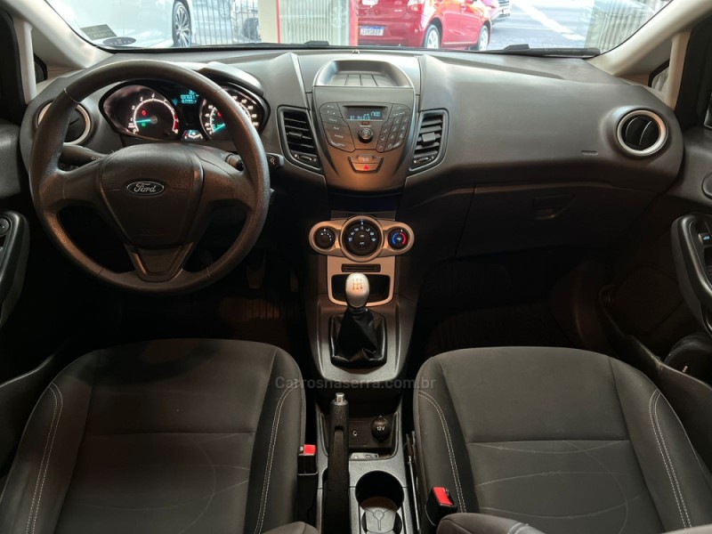 FIESTA 1.6 SE STYLE HATCH 16V FLEX 4P MANUAL - 2017 - CAXIAS DO SUL