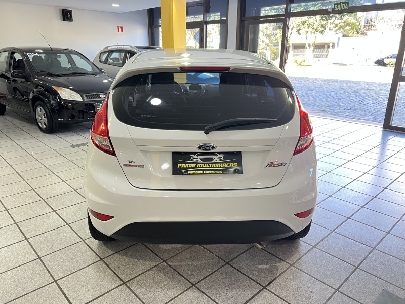FIESTA 1.6 SE HATCH 16V FLEX 4P AUTOMÁTICO - 2014 - CAXIAS DO SUL
