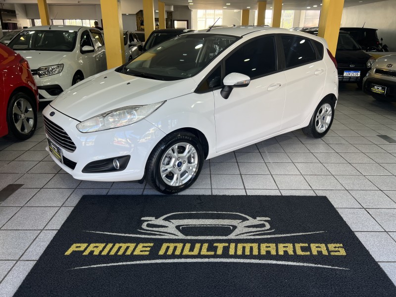 fiesta 1.6 se hatch 16v flex 4p automatico 2014 caxias do sul
