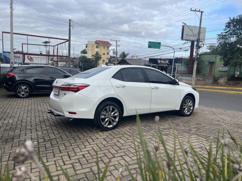 COROLLA 2.0 XEI 16V FLEX 4P AUTOMÁTICO - 2019 - CAMPO BOM