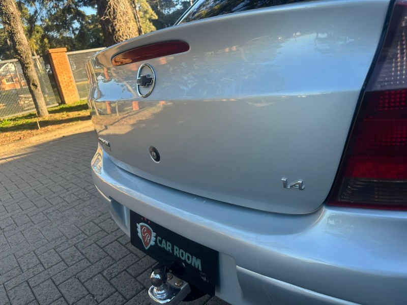 CORSA 1.4 MPFI MAXX SEDAN 8V FLEX 4P MANUAL - 2008 - CAXIAS DO SUL