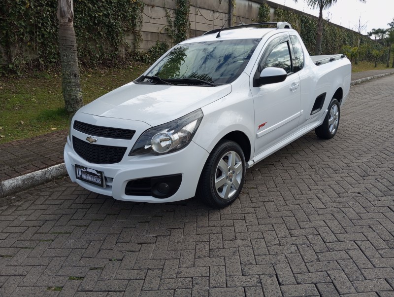 montana 1.4 mpfi sport cs 8v flex 2p manual 2012 caxias do sul