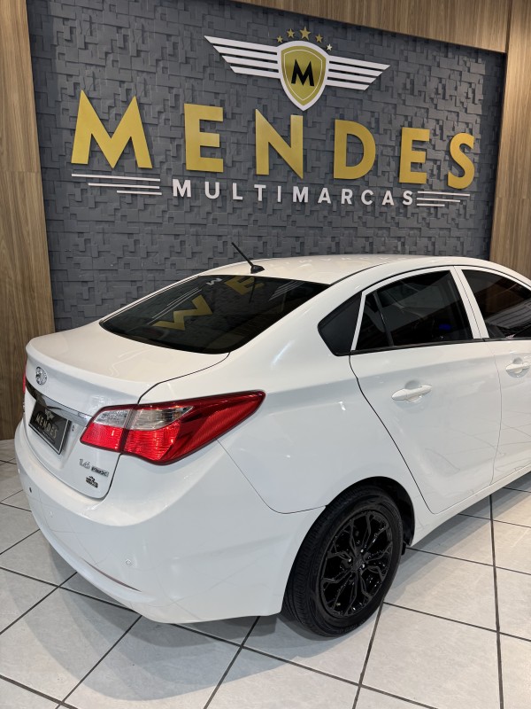 HB20S 1.6 COMFORT PLUS 16V FLEX 4P MANUAL - 2014 - NOVO HAMBURGO