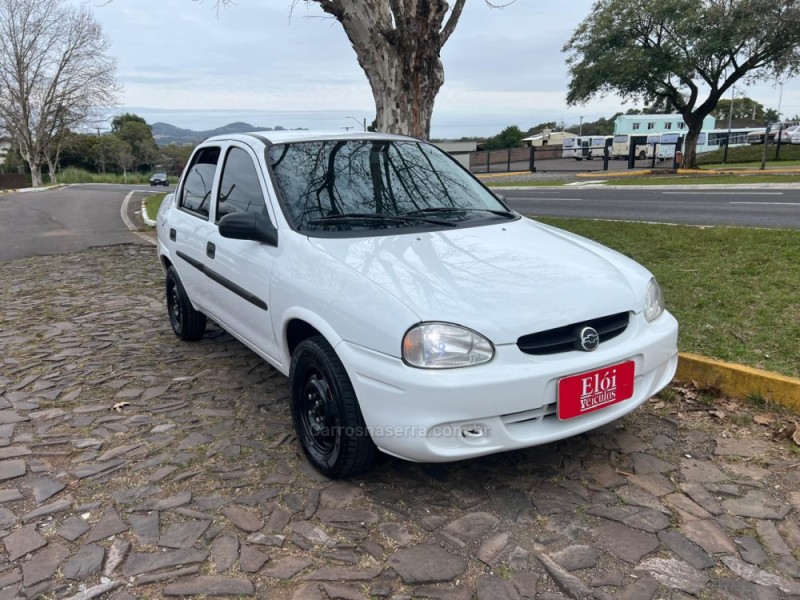 CORSA 1.0 MPFI CLASSIC 8V GASOLINA 4P MANUAL - 2004 - DOIS IRMãOS
