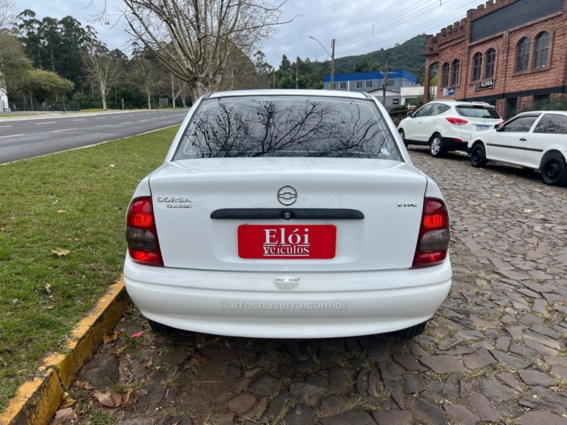 CORSA 1.0 MPFI CLASSIC 8V GASOLINA 4P MANUAL - 2004 - DOIS IRMãOS