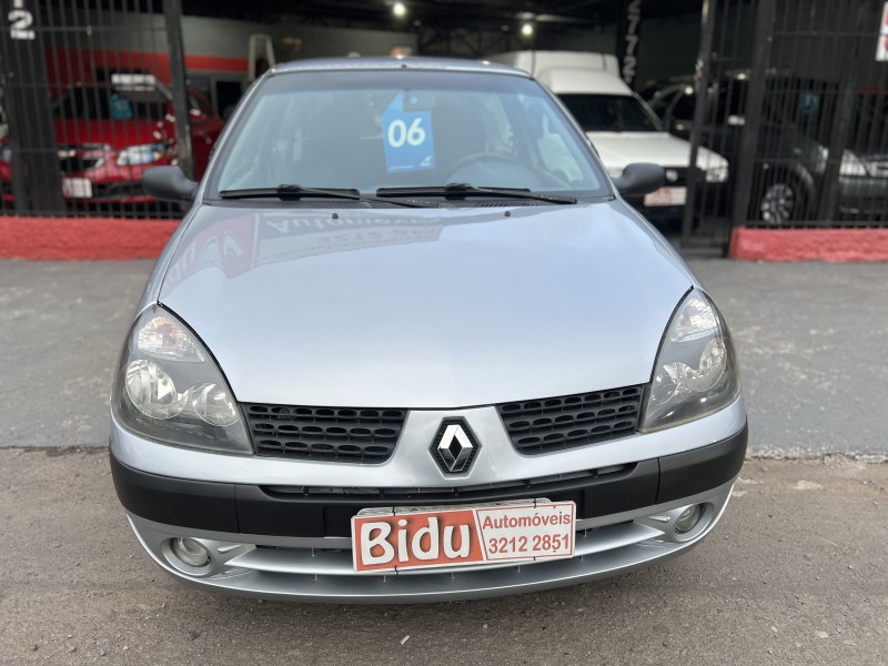CLIO 1.0 AUTHENTIQUE 16V FLEX 2P MANUAL - 2006 - CAXIAS DO SUL