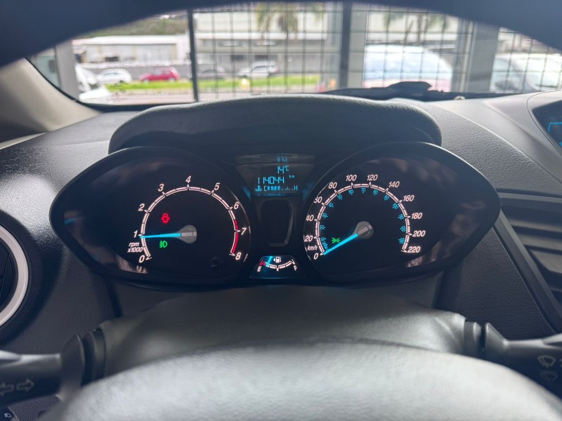 FIESTA 1.6 SE SEDAN 16V FLEX 4P MANUAL - 2015 - CAXIAS DO SUL