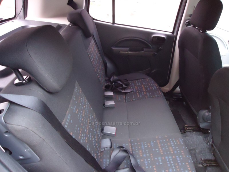 UNO 1.0 EVO ATTRACTIVE 8V FLEX 4P MANUAL - 2014 - SANTA CLARA DO SUL