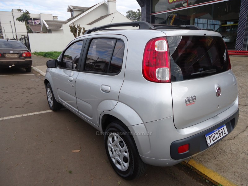 UNO 1.0 EVO ATTRACTIVE 8V FLEX 4P MANUAL - 2014 - SANTA CLARA DO SUL