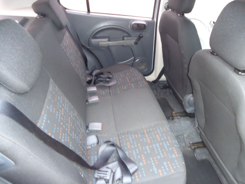 UNO 1.0 EVO ATTRACTIVE 8V FLEX 4P MANUAL - 2014 - SANTA CLARA DO SUL