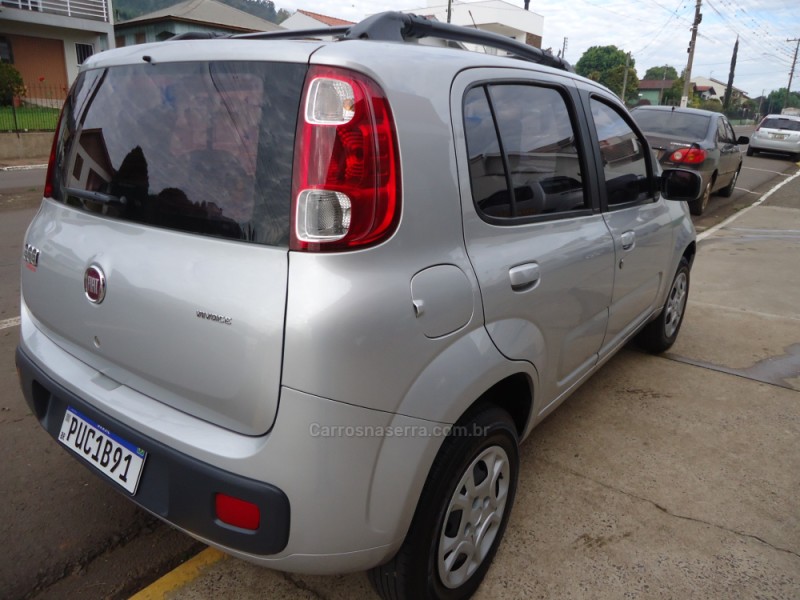 UNO 1.0 EVO ATTRACTIVE 8V FLEX 4P MANUAL - 2014 - SANTA CLARA DO SUL