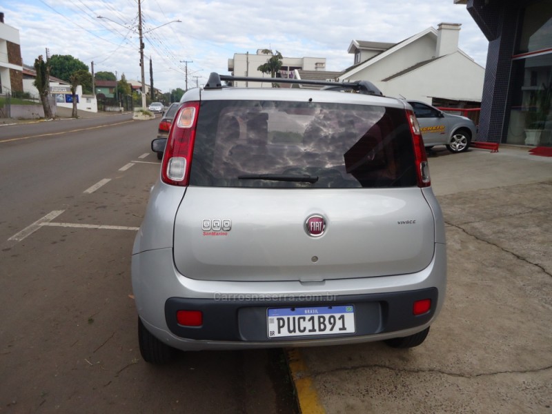 UNO 1.0 EVO ATTRACTIVE 8V FLEX 4P MANUAL - 2014 - SANTA CLARA DO SUL