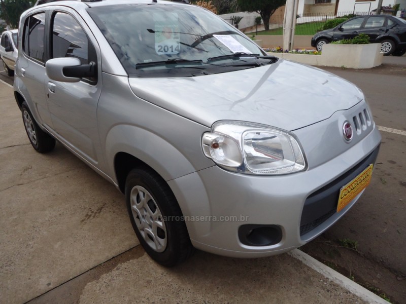UNO 1.0 EVO ATTRACTIVE 8V FLEX 4P MANUAL - 2014 - SANTA CLARA DO SUL