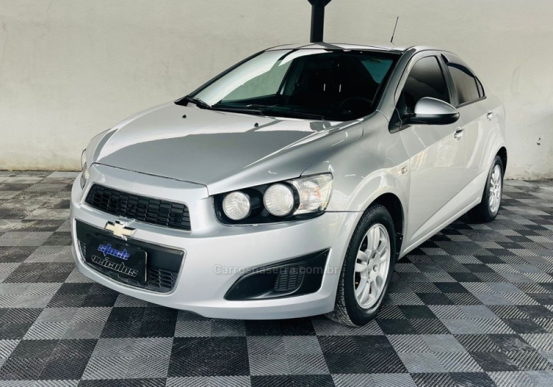sonic 1.6 lt 16v flex 4p automatico 2013 novo hamburgo