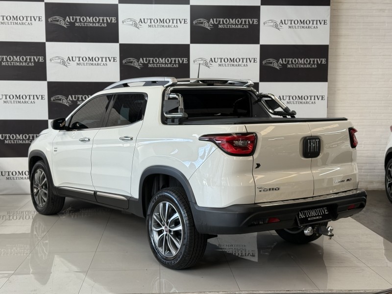 TORO 2.0 16V TURBO DIESEL VOLCANO AT9 4X4 AUTOMÁTICO - 2019 - CAXIAS DO SUL