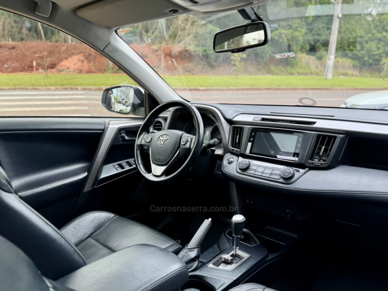 RAV4 2.0 4X2 16V GASOLINA 4P AUTOMÁTICO - 2018 - LAJEADO