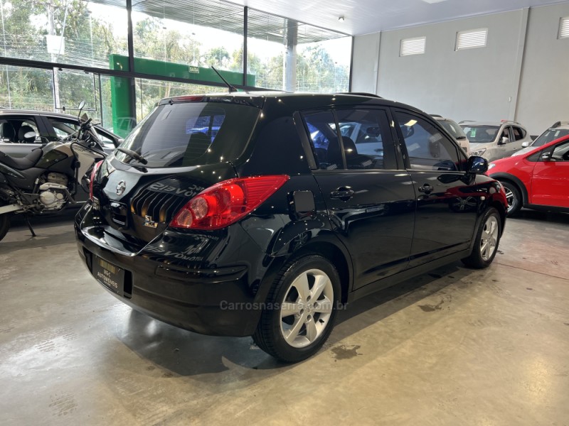 TIIDA 1.8 SL 16V FLEX 4P AUTOMÁTICO - 2011 - CAXIAS DO SUL