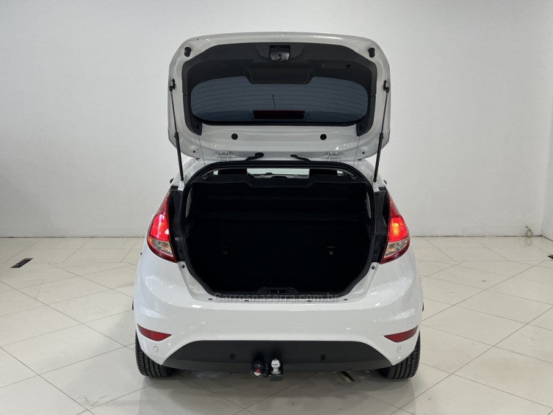 FIESTA 1.6 TITANIUM HATCH 16V FLEX 4P AUTOMÁTICO - 2016 - BENTO GONçALVES