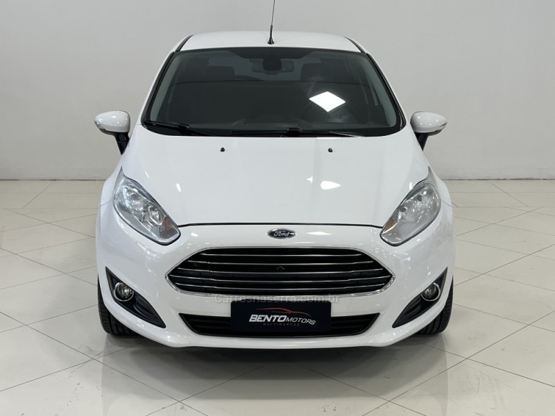 FIESTA 1.6 TITANIUM HATCH 16V FLEX 4P AUTOMÁTICO - 2016 - BENTO GONçALVES