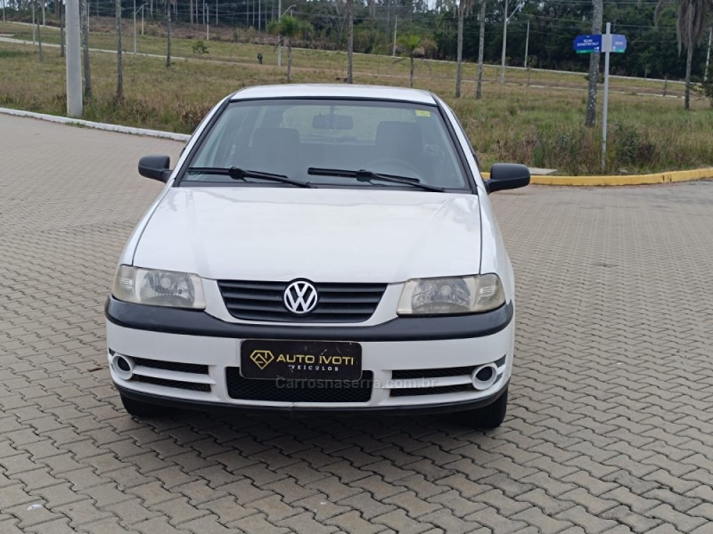 PARATI 1.6 MI CITY 8V GASOLINA 4P MANUAL G.III - 2005 - IVOTI