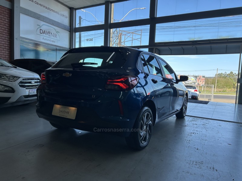 ONIX 1.0 LT4 12V FLEX 4P MANUAL - 2024 - TAQUARA