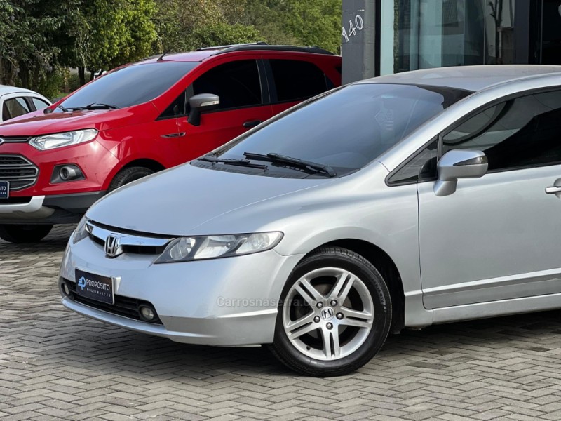 CIVIC 1.8 LXS 16V FLEX 4P AUTOMÁTICO - 2007 - ESTâNCIA VELHA
