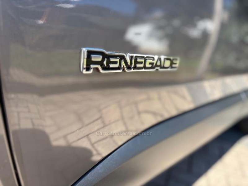 RENEGADE 1.8 16V FLEX LONGITUDE 4P AUTOMÁTICO - 2020 - CANELA