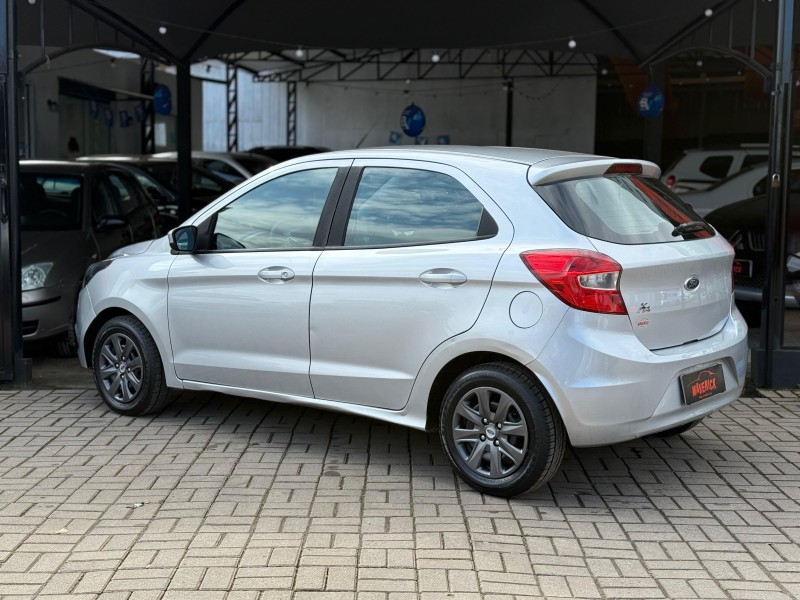 KA 1.0 SE PLUS 12V FLEX 4P MANUAL - 2017 - LAGOA VERMELHA