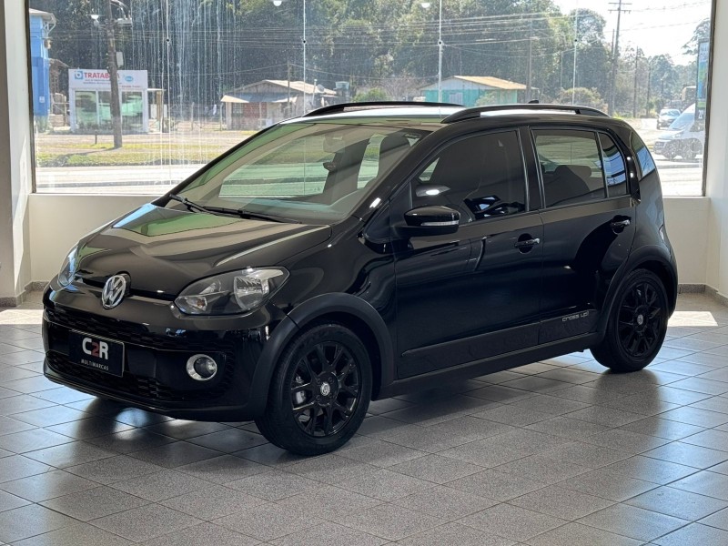 CROSS UP 1.0 TSI 12V FLEX 4P MANUAL - 2016 - CAXIAS DO SUL