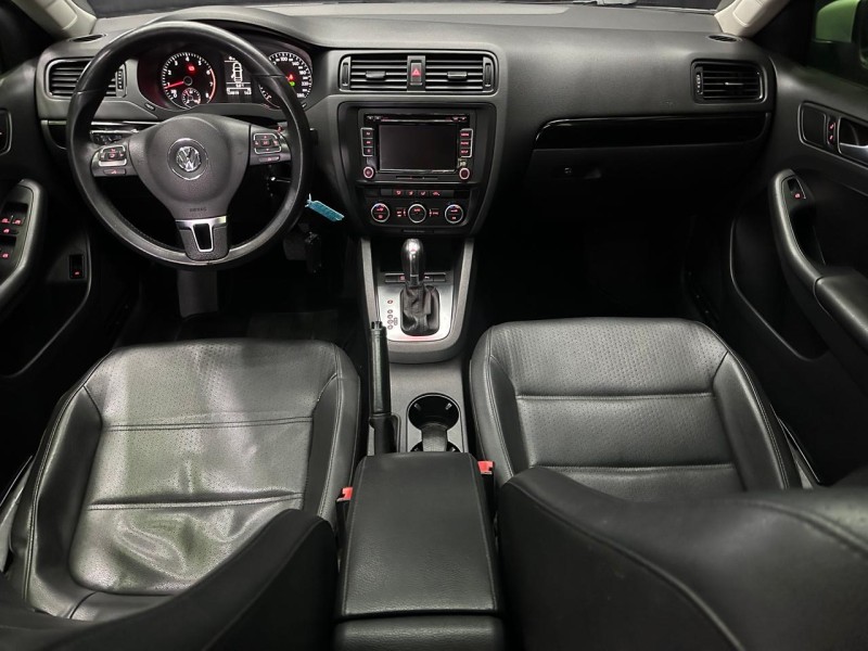 JETTA 2.0 COMFORTLINE FLEX 4P MANUAL - 2014 - CAXIAS DO SUL