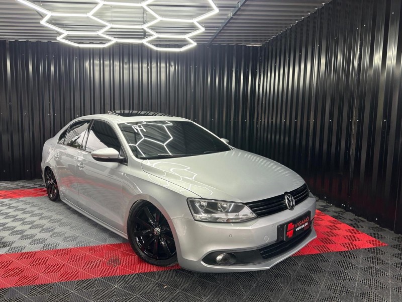 JETTA 2.0 COMFORTLINE FLEX 4P MANUAL - 2014 - CAXIAS DO SUL