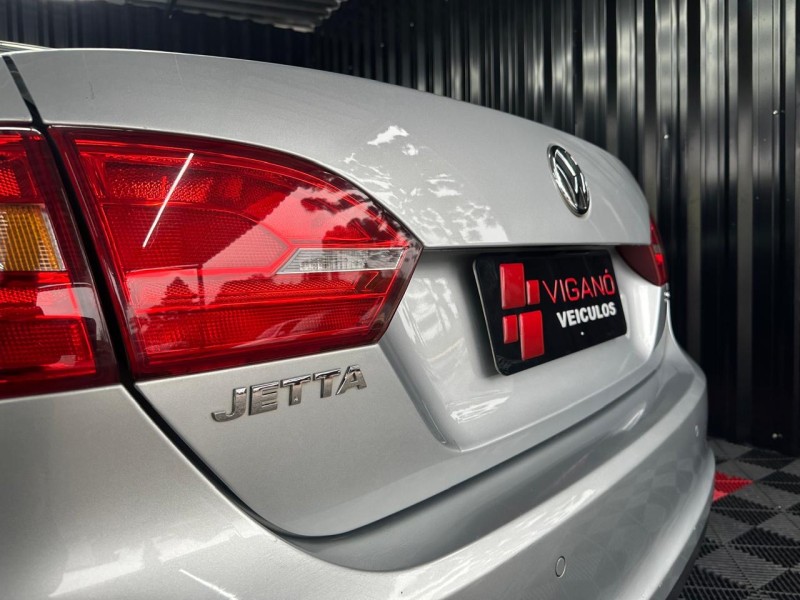 JETTA 2.0 COMFORTLINE FLEX 4P MANUAL - 2014 - CAXIAS DO SUL