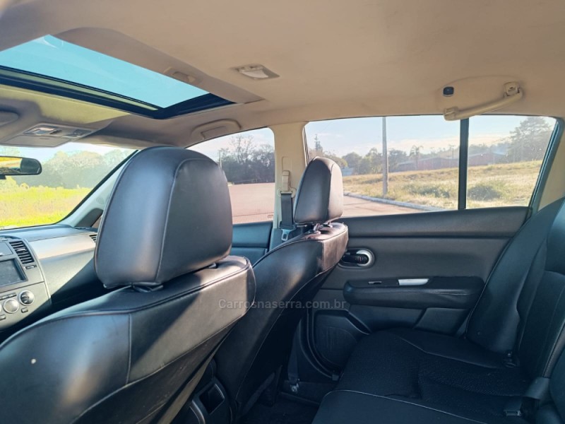 TIIDA 1.8 SL 16V GASOLINA 4P AUTOMÁTICO - 2011 - IVOTI