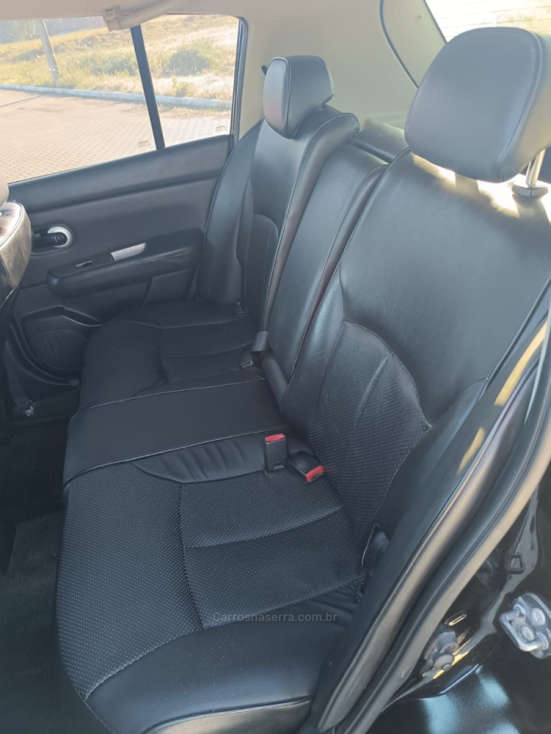 TIIDA 1.8 SL 16V GASOLINA 4P AUTOMÁTICO - 2011 - IVOTI