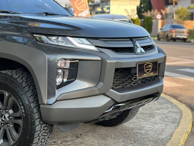 L200 TRITON 2.4 16V TURBO DIESEL SPORT GLS CD 4P 4X4 MANUAL - 2025 - MONTENEGRO