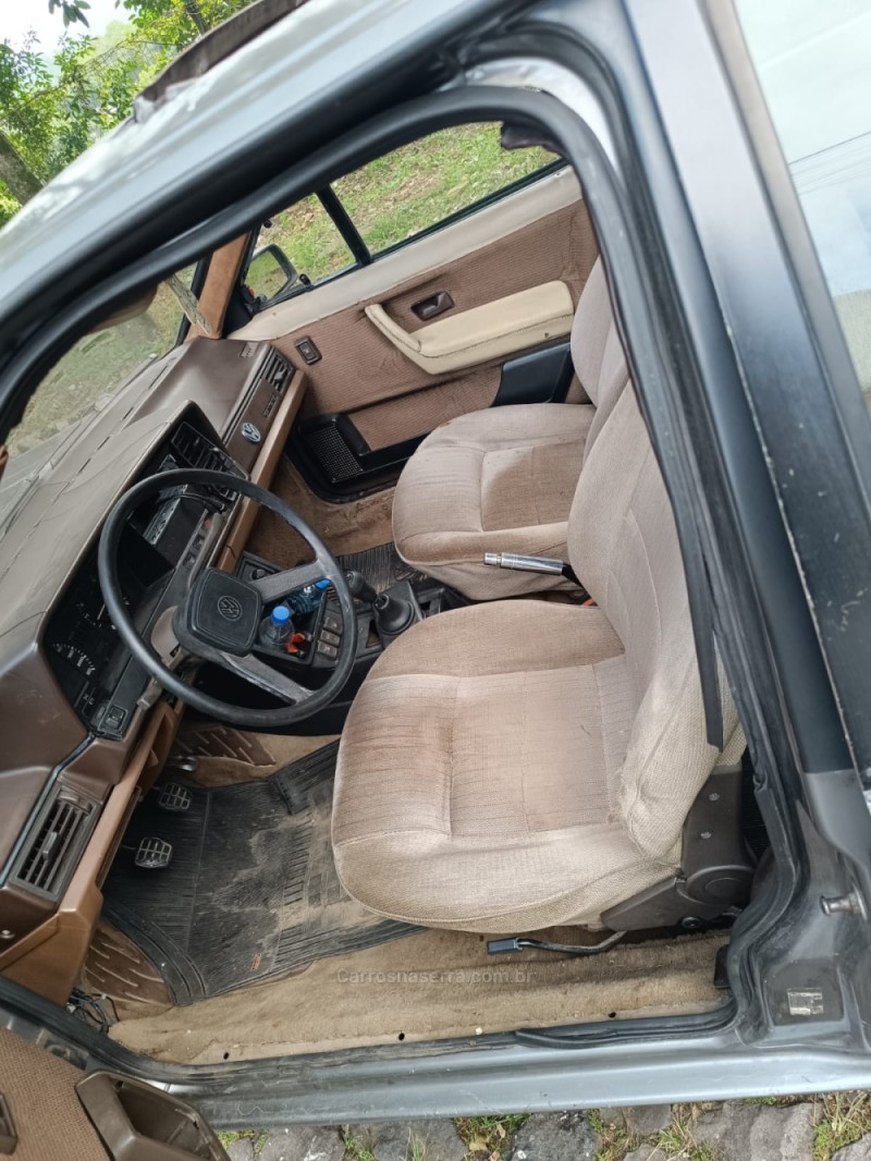 SANTANA 1.8 GLS 8V GASOLINA 2P MANUAL - 1990 - IVOTI